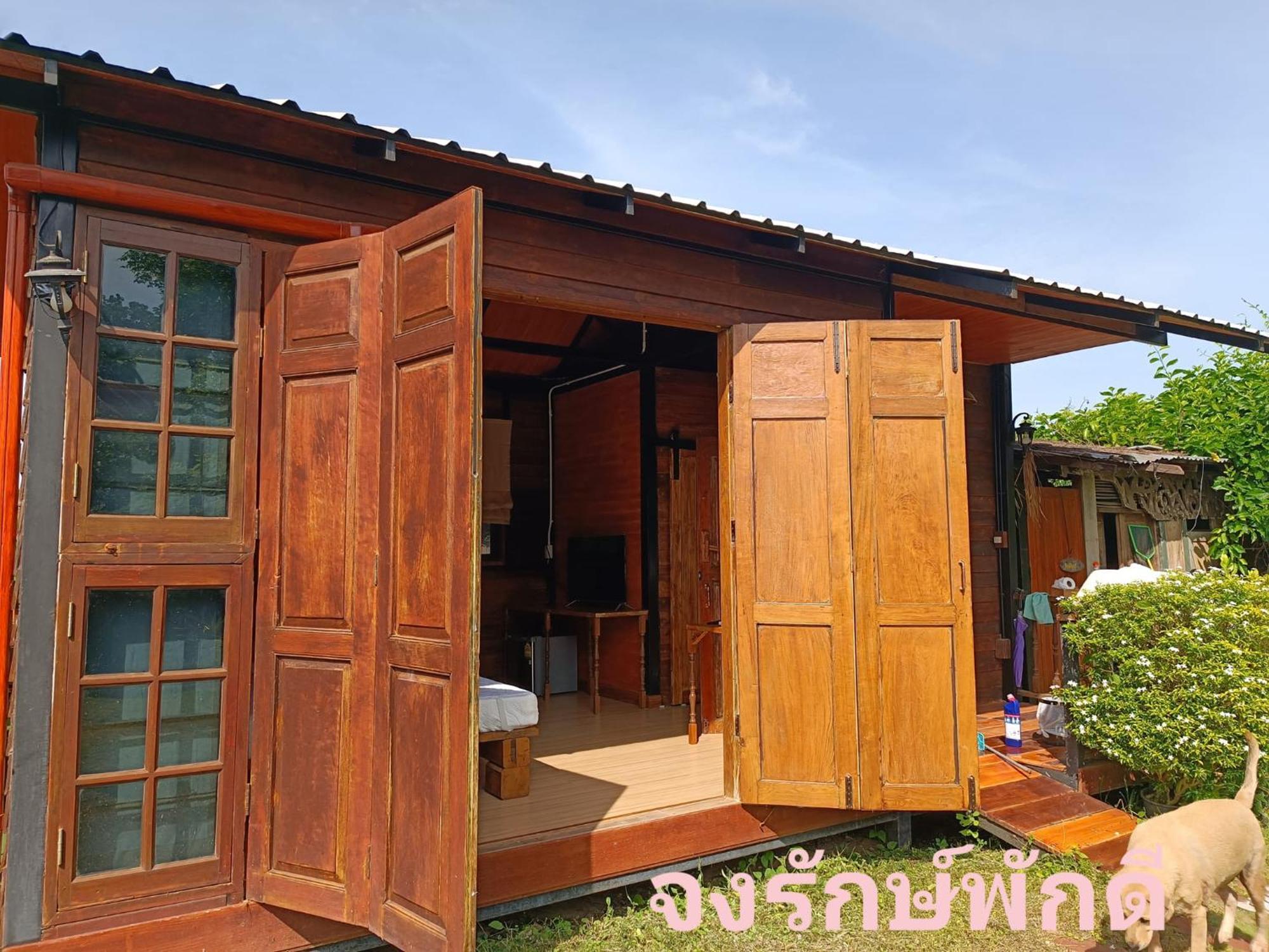 Bed and Breakfast Jong Lux Pak Dee Uttaradit Exterior foto