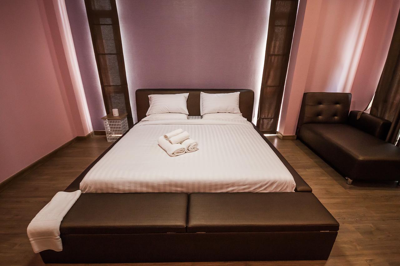Bed and Breakfast Jong Lux Pak Dee Uttaradit Exterior foto